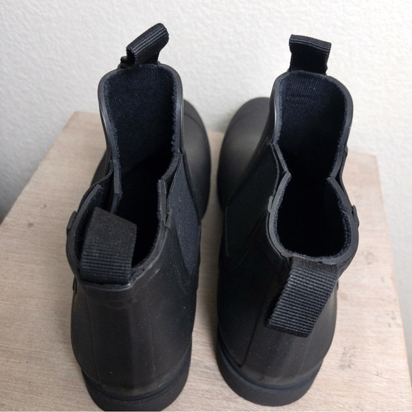 NEW Everlane The Rain Boot 11 Black Ankle Slip Resistant Comfort Rubber Lug Sole - Picture 11 of 15
